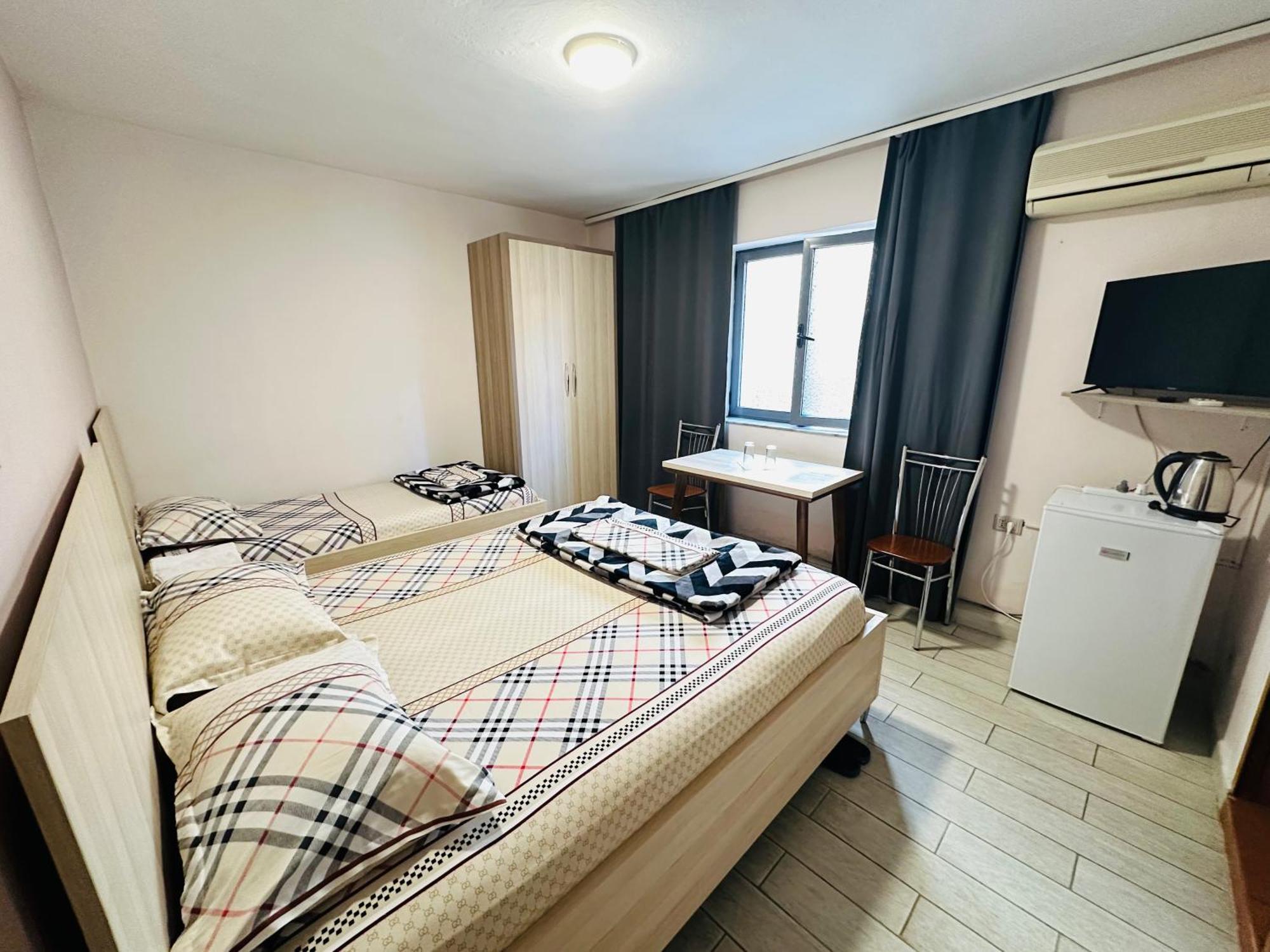 Urban Life Tirana- Economy Rooms Exterior photo