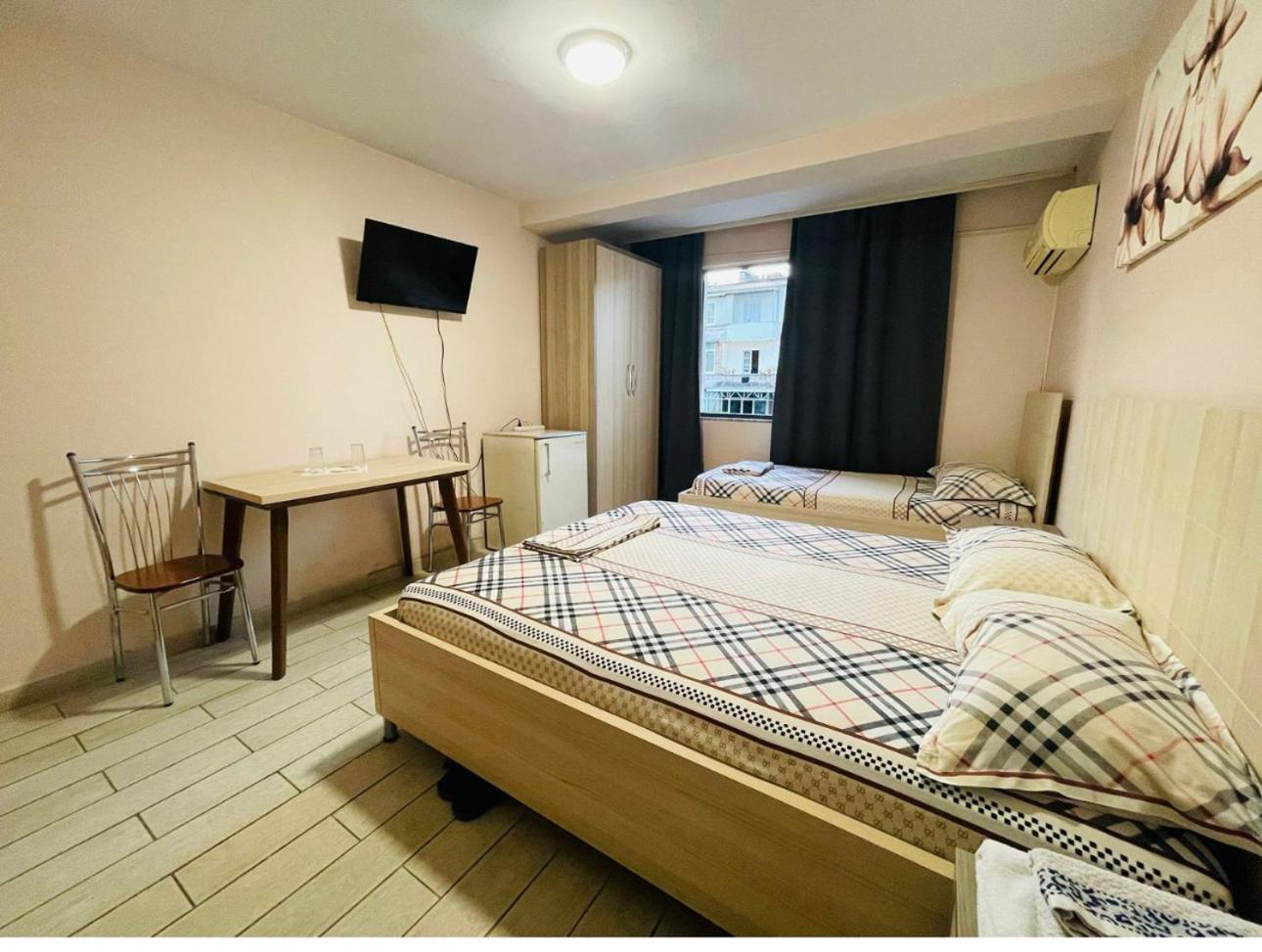 Urban Life Tirana- Economy Rooms Exterior photo